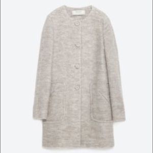 Zara coat. Mohair grey wool with no collar